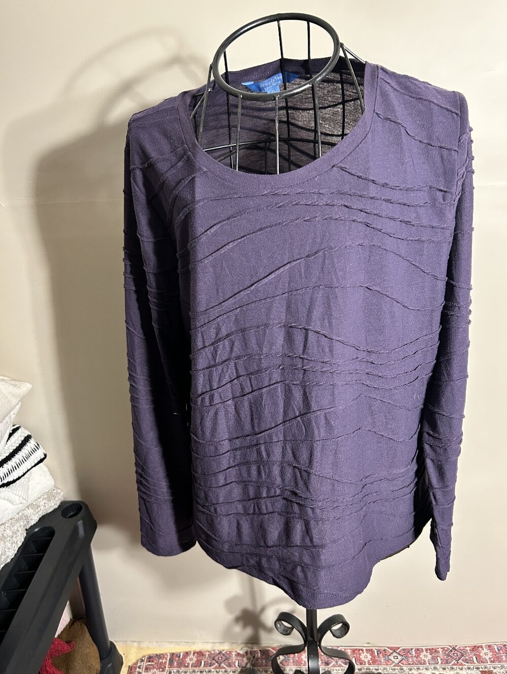 size extra large womans tee t shirt top purple long sleeve